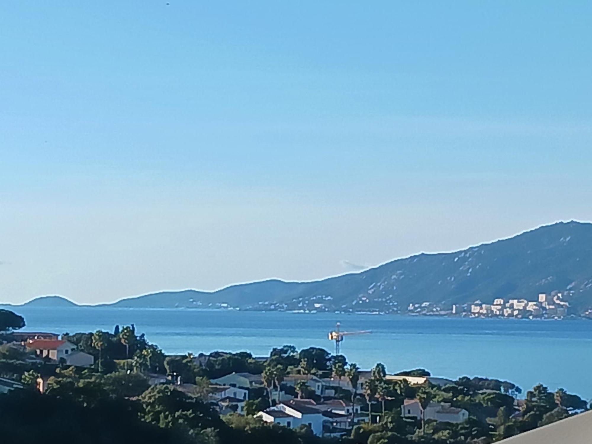 Studio Avec Terasse Vue Mer Porticcio  Exterior foto